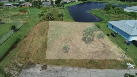 430 18th Place SW Vero Beach FL 32962
