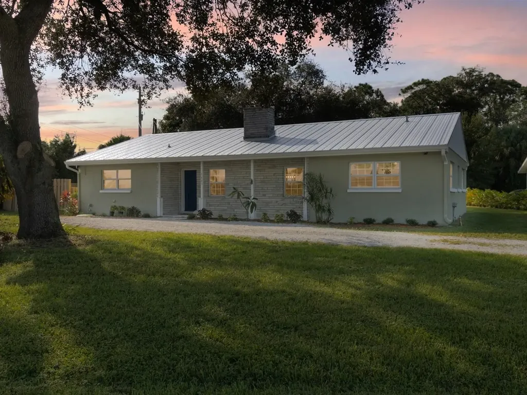 1605 71st Court Vero Beach FL 32966