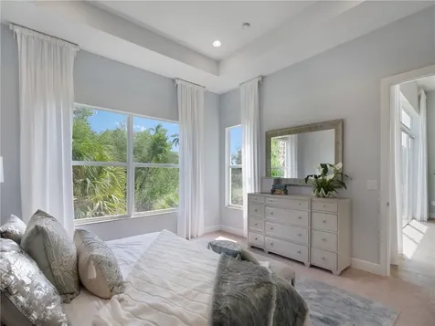 9253 Orchid Cove Circle Vero Beach FL 32963