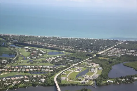 9253 Orchid Cove Circle Vero Beach FL 32963