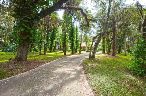 8145 25th Street Vero Beach FL 32966