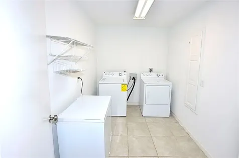 8145 25th Street Vero Beach FL 32966
