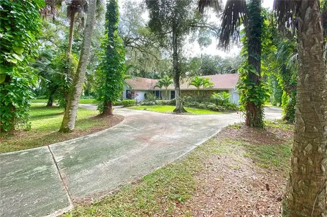 8145 25th Street Vero Beach FL 32966