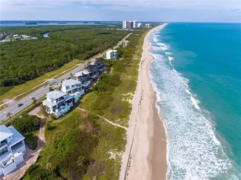 4434 N Highway A1a Hutchinson Island FL 34949