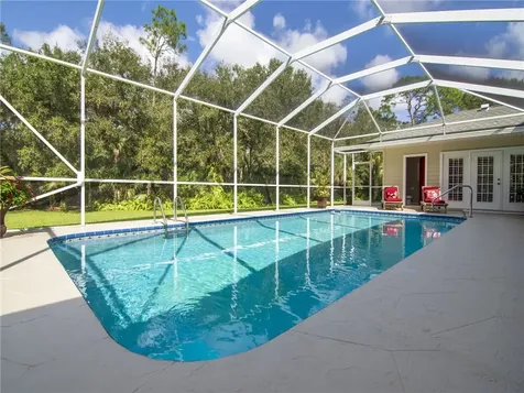 6360 8th Street Vero Beach FL 32968