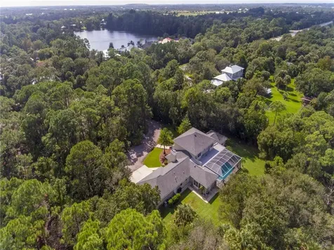 6360 8th Street Vero Beach FL 32968