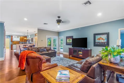1335 49th Avenue Vero Beach FL 32966