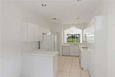 1759 Victoria Circle Vero Beach FL 32967