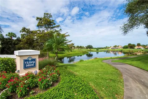 1759 Victoria Circle Vero Beach FL 32967