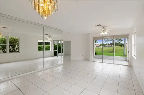 1759 Victoria Circle Vero Beach FL 32967