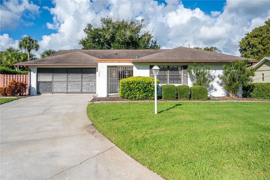 1525 33rd Avenue Vero Beach FL 32960