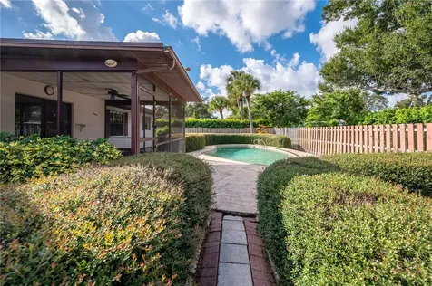 1525 33rd Avenue Vero Beach FL 32960