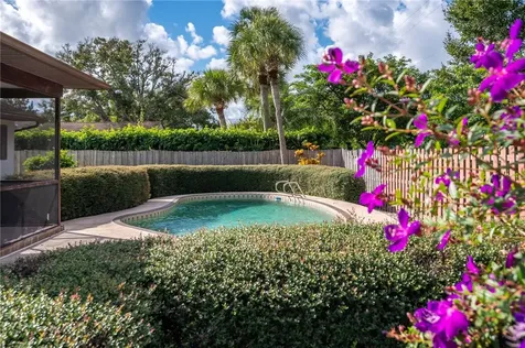 1525 33rd Avenue Vero Beach FL 32960