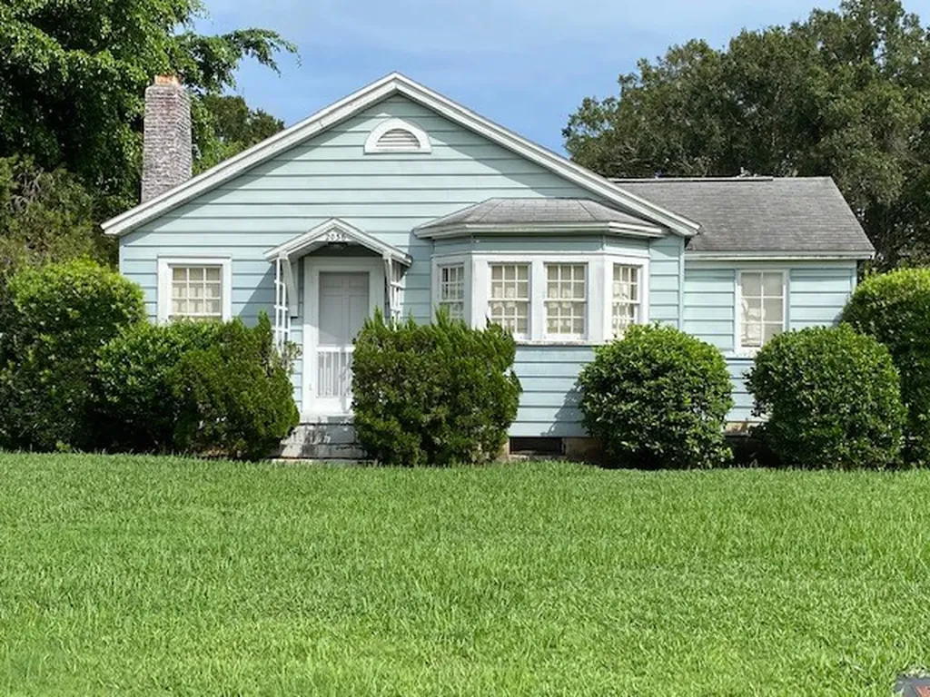 2036 35th Avenue Vero Beach FL 32960