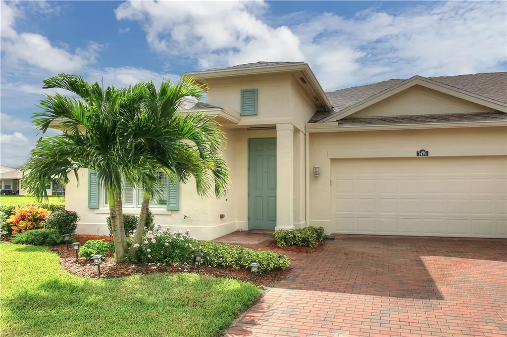 7479 Oakridge Place Vero Beach FL 32966