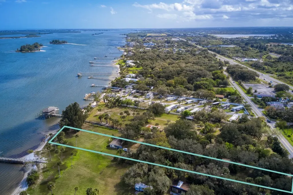 11398 S Indian River Drive Sebastian FL 32958