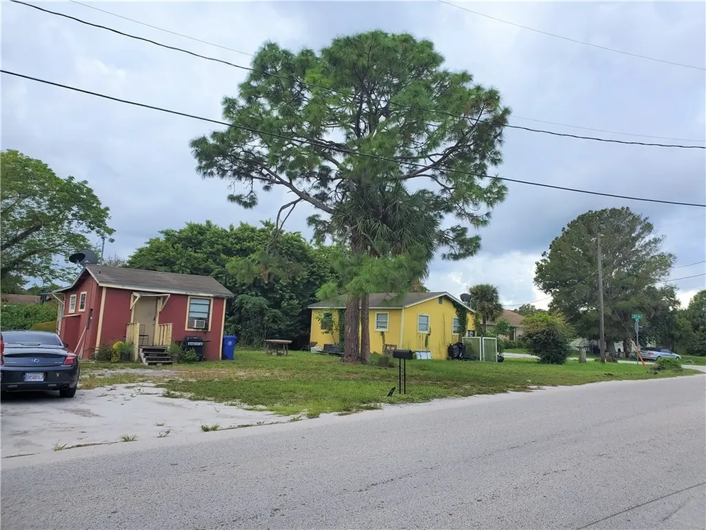 3115 43rd Street Vero Beach FL 32967