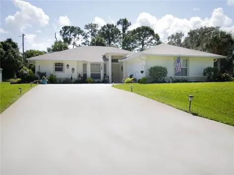 198 Abeto Terrace Sebastian FL 32958
