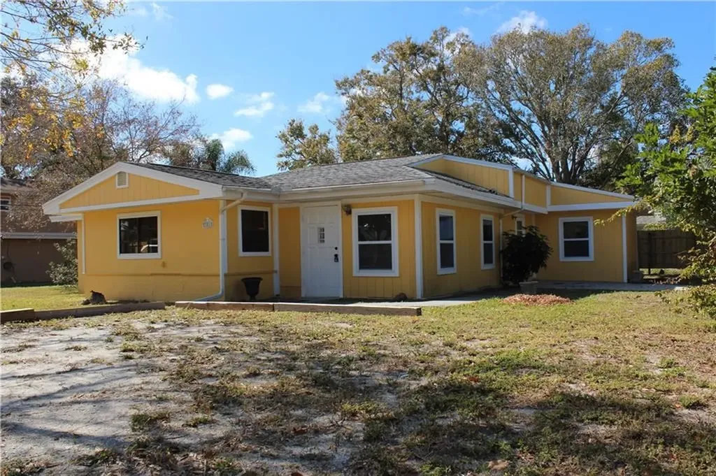 351 8th Court Vero Beach FL 32962
