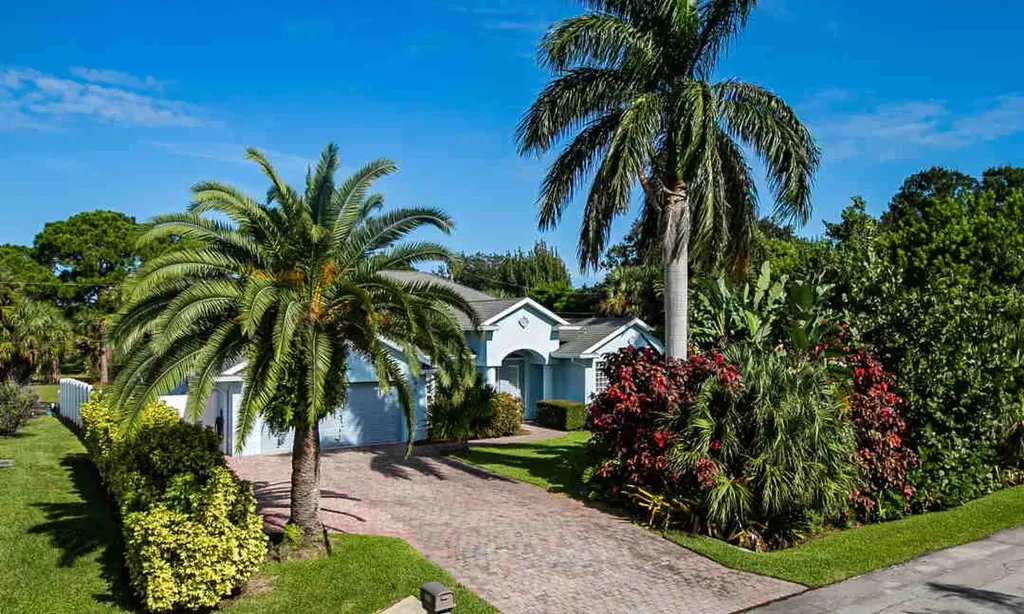 533 Dominican Terrace Sebastian FL 32958
