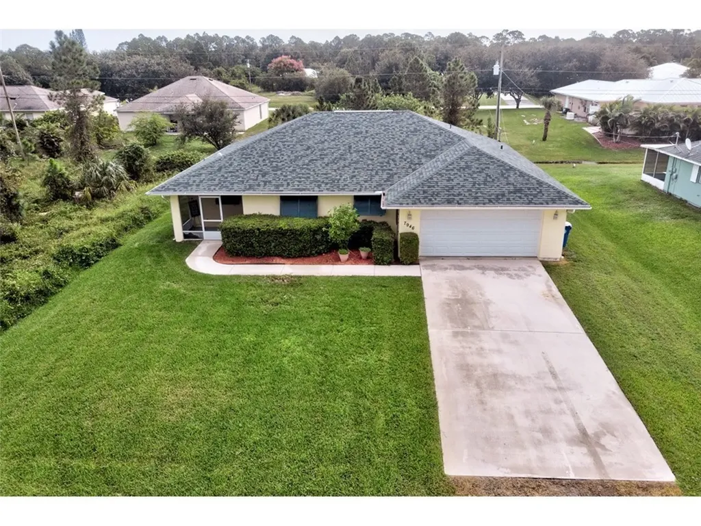 7946 99th Avenue Vero Beach FL 32967