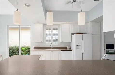 5520 Corsica Place Vero Beach FL 32967