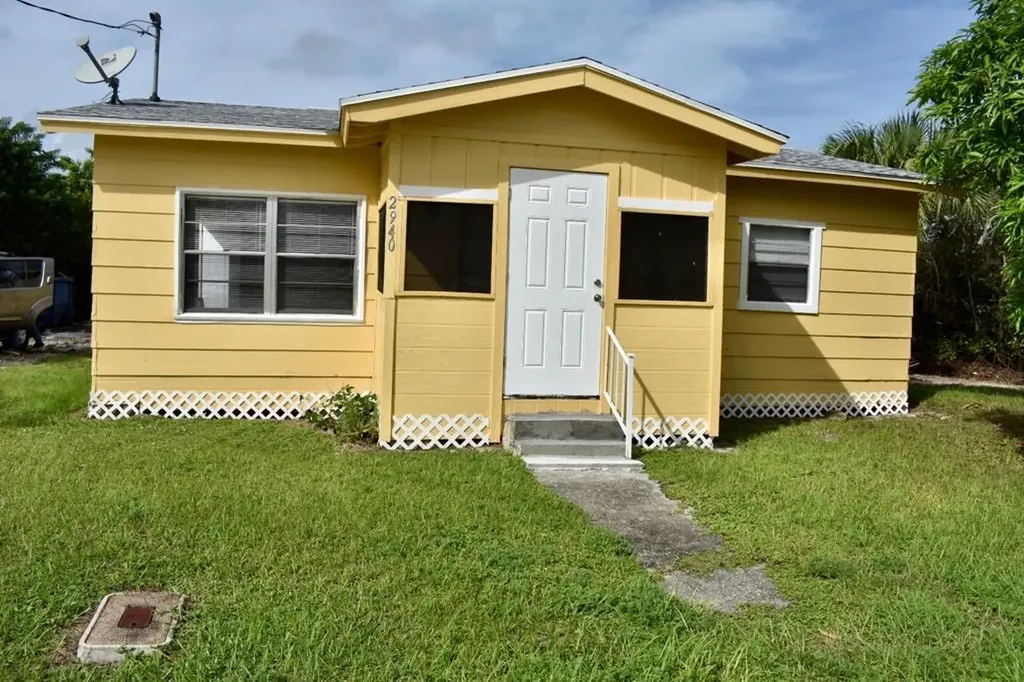 2940 49th Street Vero Beach FL 32967
