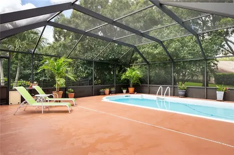 375 38th Square SW Vero Beach FL 32968