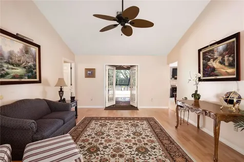 375 38th Square SW Vero Beach FL 32968