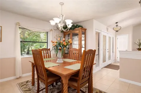 375 38th Square SW Vero Beach FL 32968