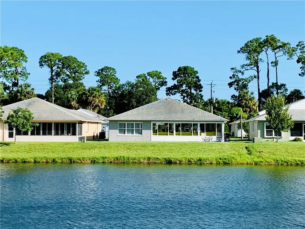 14219 Aguila Fort Pierce FL 34951
