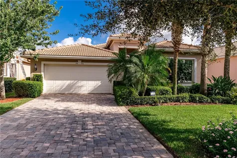 2670 Heron Bay Lane SW Vero Beach FL 32962