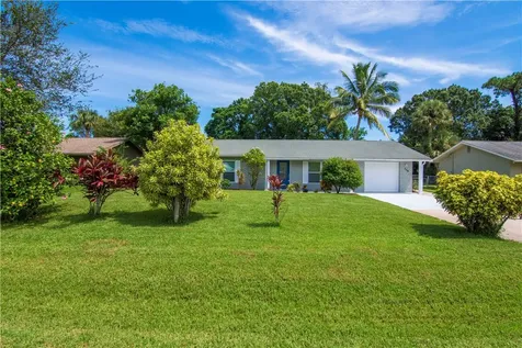 306 21st Avenue Vero Beach FL 32962