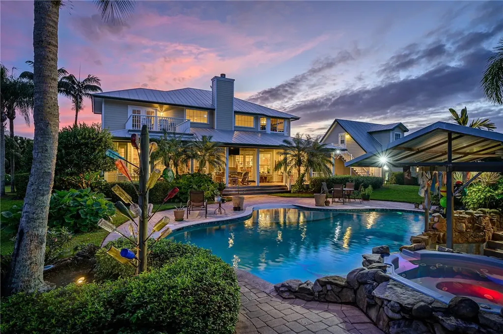 7220 41st Street Vero Beach FL 32967