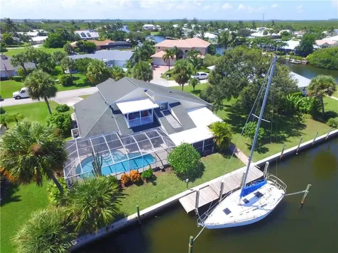 126 Queen Bess Court Hutchinson Island FL 34949
