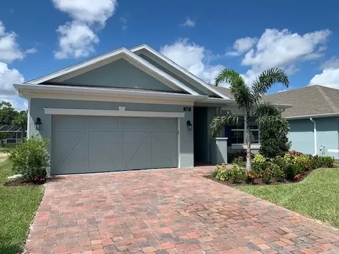 320 Sandcrest Circle Sebastian FL 32958