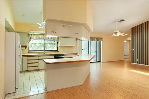 365 34th Court SW Vero Beach FL 32968