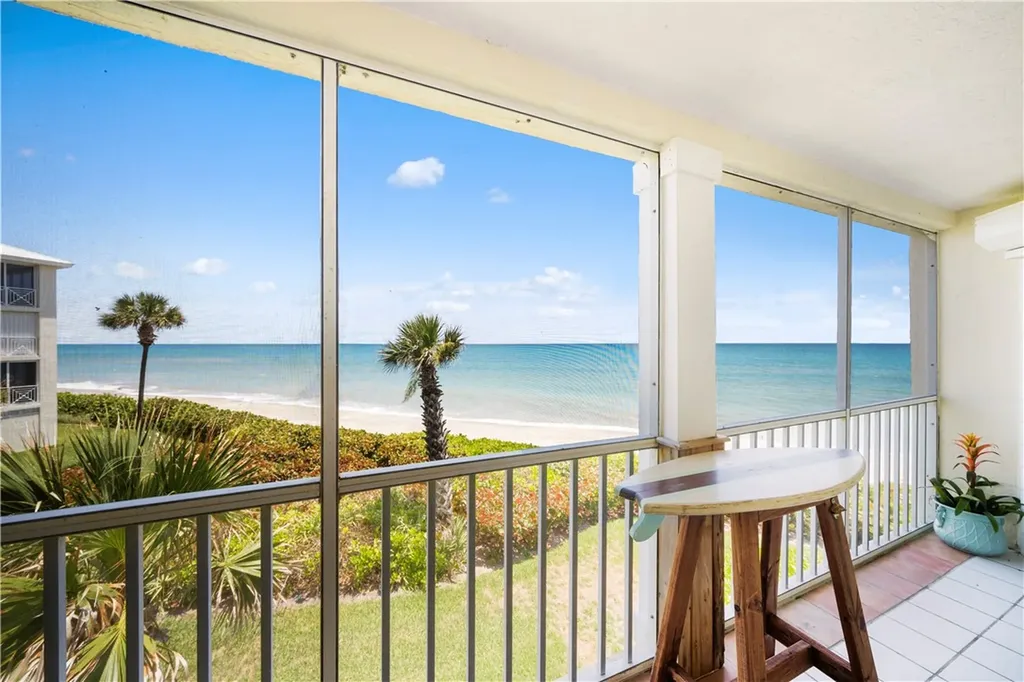 8880 N Sea Oaks Way Vero Beach FL 32963