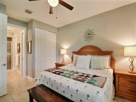 1862 Oak Grove Court Vero Beach FL 32966