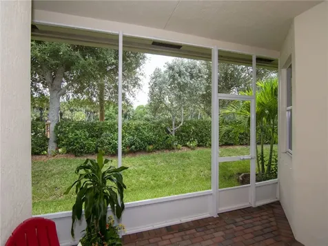 1862 Oak Grove Court Vero Beach FL 32966