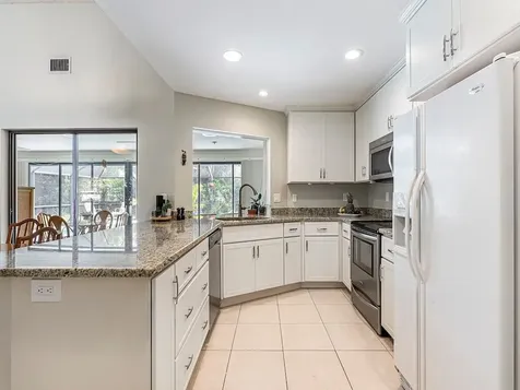 570 W Forest Trail Vero Beach FL 32962