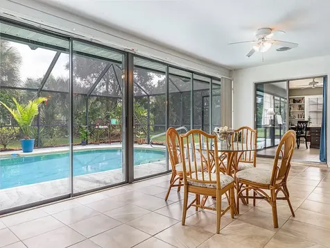 570 W Forest Trail Vero Beach FL 32962