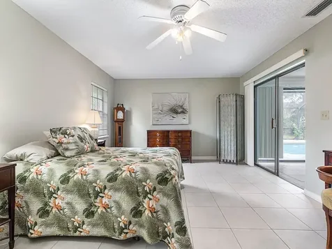 570 W Forest Trail Vero Beach FL 32962