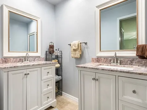 570 W Forest Trail Vero Beach FL 32962