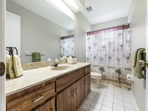 570 W Forest Trail Vero Beach FL 32962
