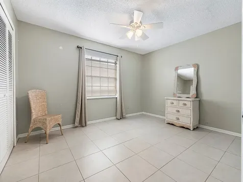 570 W Forest Trail Vero Beach FL 32962