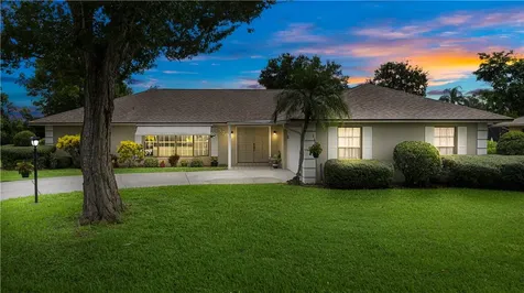 570 W Forest Trail Vero Beach FL 32962