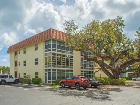 5400 Highway A1a Vero Beach FL 32963