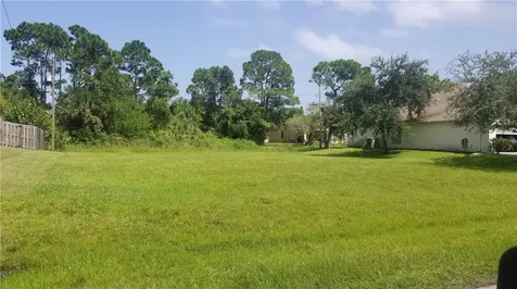 643 Mulberry Street Sebastian FL 32958