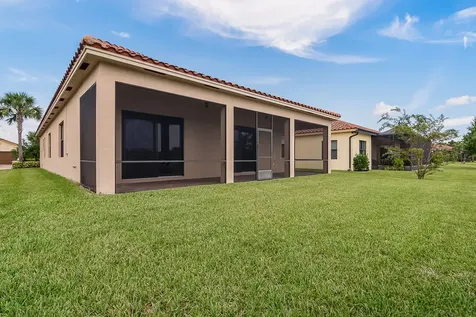 5550 49th Avenue Vero Beach FL 32967